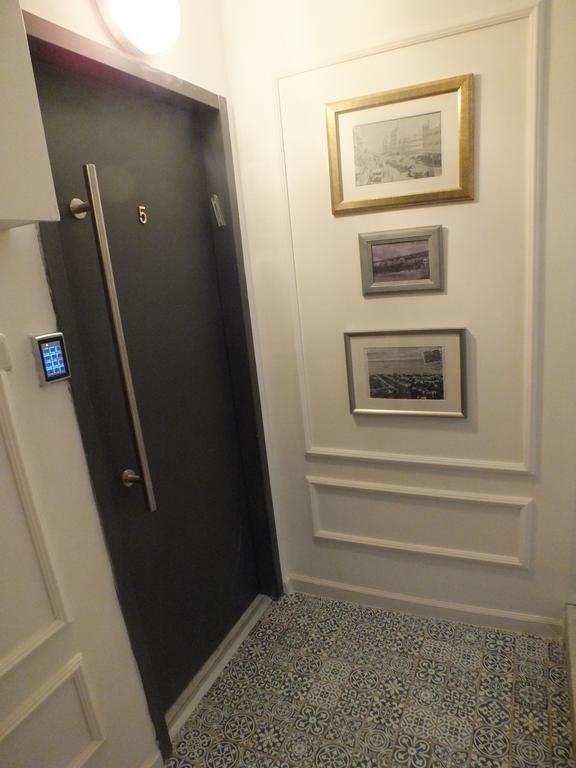 Banker'S Boutique Appartement Haifa Buitenkant foto