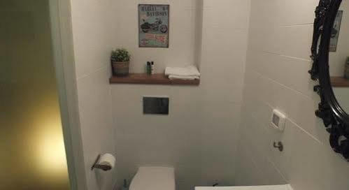 Banker'S Boutique Appartement Haifa Buitenkant foto